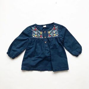 Mini Klub blue embroidered blouse EUC 12-18 months